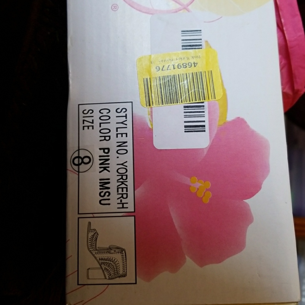 Pink - Picture 5 of 5